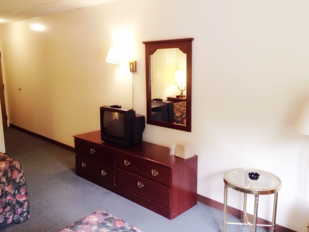 West Nyack Tappan Zee Hotel מראה חיצוני תמונה