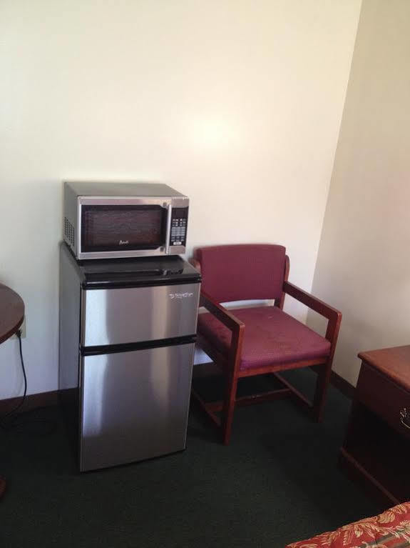 West Nyack Tappan Zee Hotel מראה חיצוני תמונה