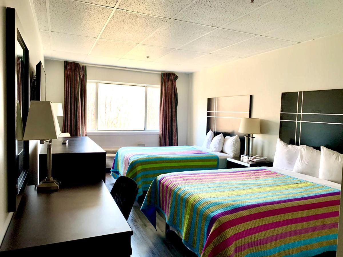 West Nyack Tappan Zee Hotel מראה חיצוני תמונה