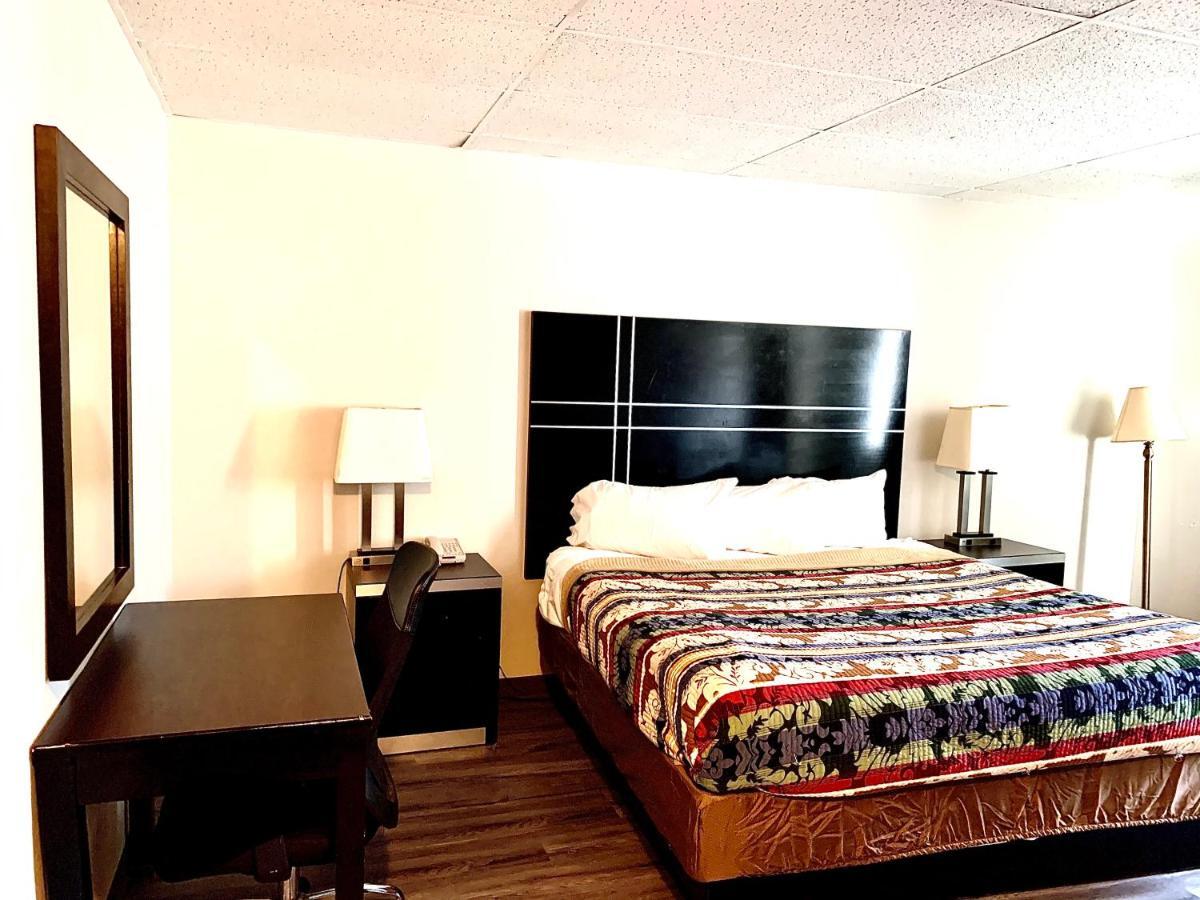 West Nyack Tappan Zee Hotel מראה חיצוני תמונה